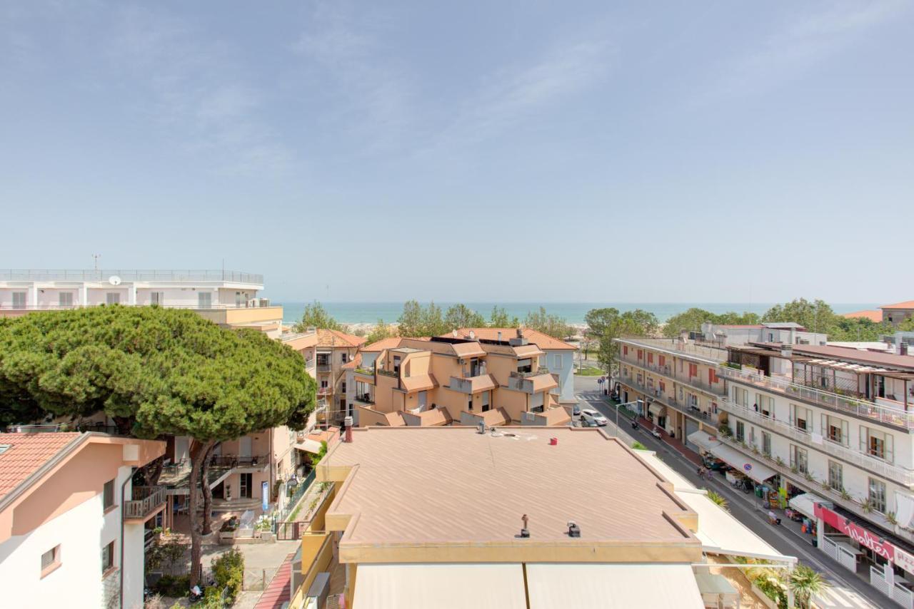 Hotel Nella Rimini Ngoại thất bức ảnh
